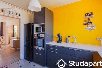 Chambre - 10 m² - 1 pièce