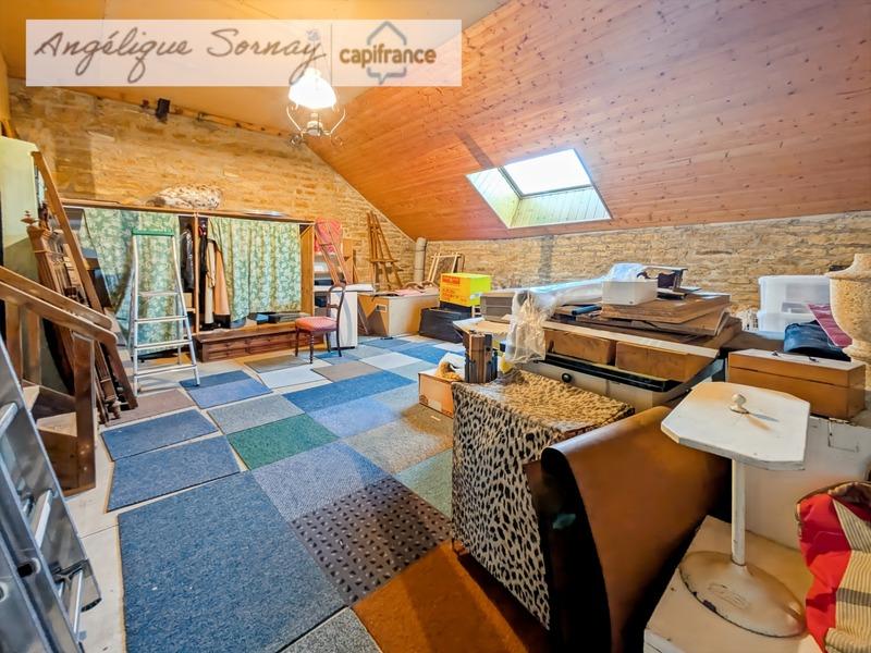 Maison de village - 242 m² - 6 pièces