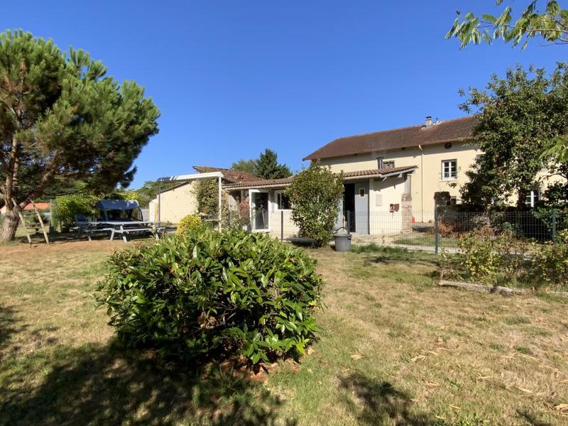 Maison - 121 m² - 6 pièces