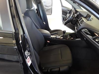 Bmw Série 1 114 d 95 Cv Business Bv6