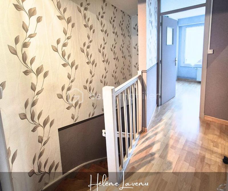 Maison de ville - 100 m² - 5 pièces