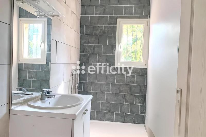 Maison - 144 m² - 6 pièces