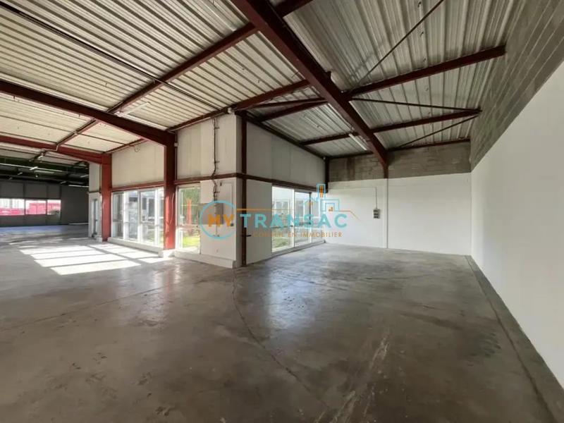 Local d'activités - 650 m²
