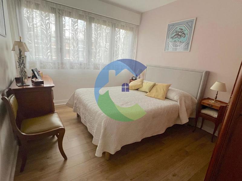 Appartement - 84 m² - 4 pièces