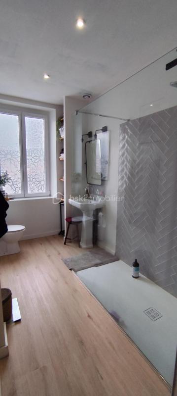 Maison ancienne - 155 m² - 8 pièces