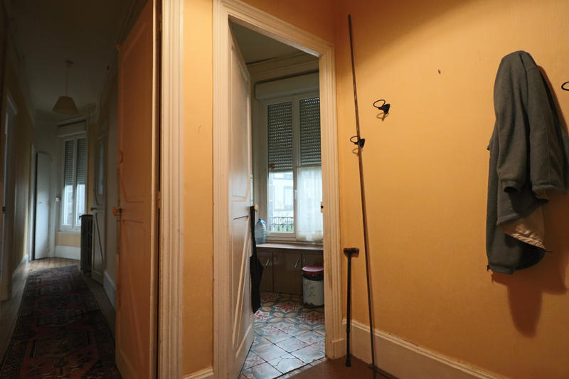 Villa - 200 m² - 13 pièces