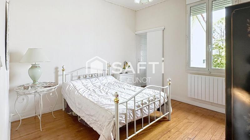 Local commercial - 305 m² - 5 pièces