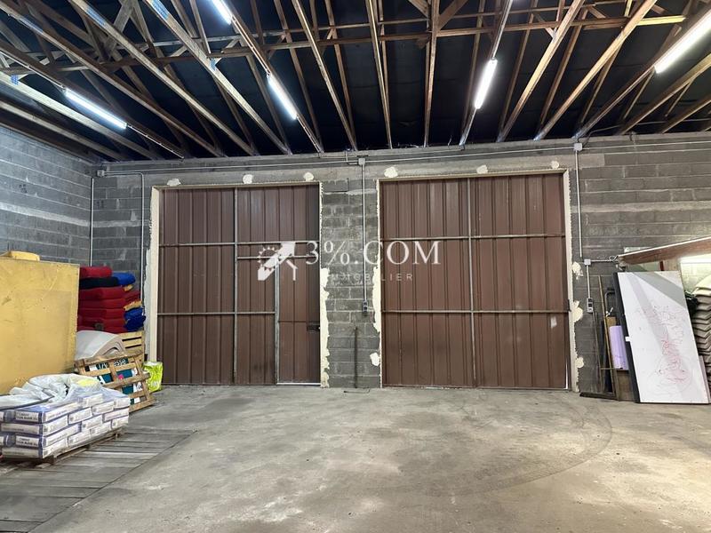 Maison - 639 m² - 12 pièces