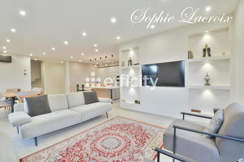 Villa - 147 m² - 6 pièces