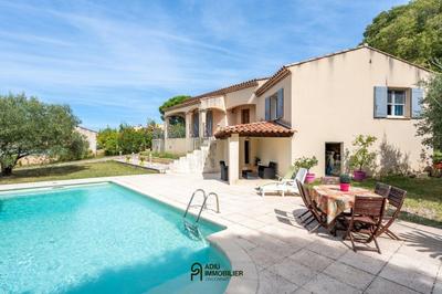 Villa - 120 m² - 4 pièces