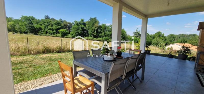 Maison - 100 m² - 4 pièces