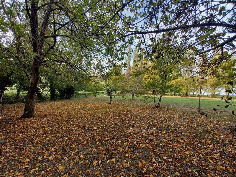 Maison traditionnelle - 215 m² - 8 pièces