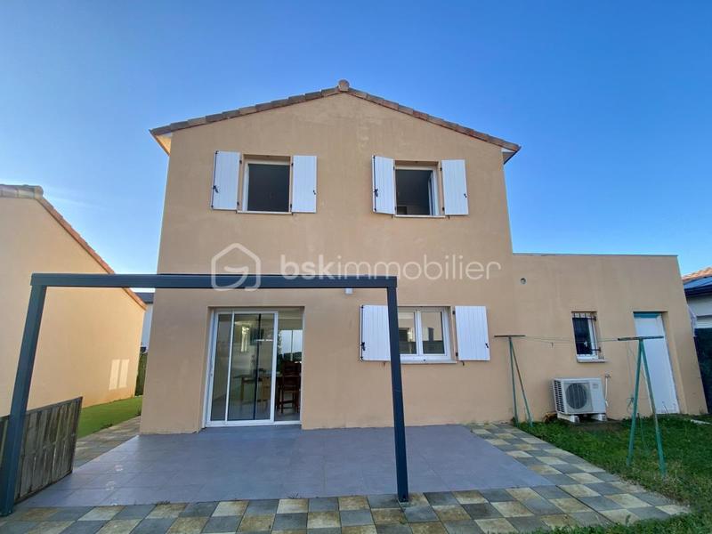 Maison - 97 m² - 5 pièces