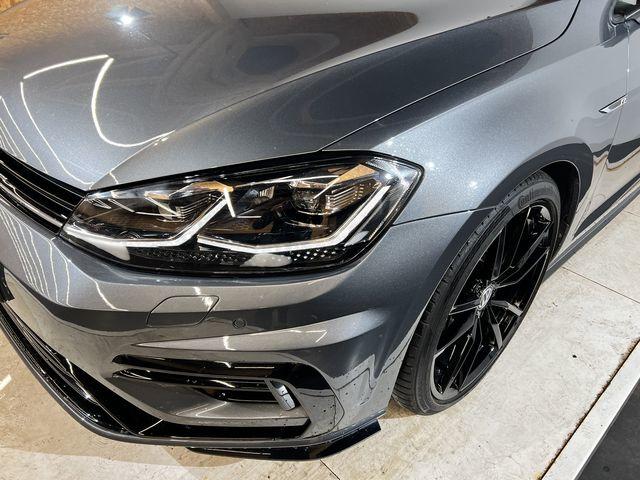 Volkswagen Golf VII (2) 2.0 Tsi 300 R 4motion Dsg7