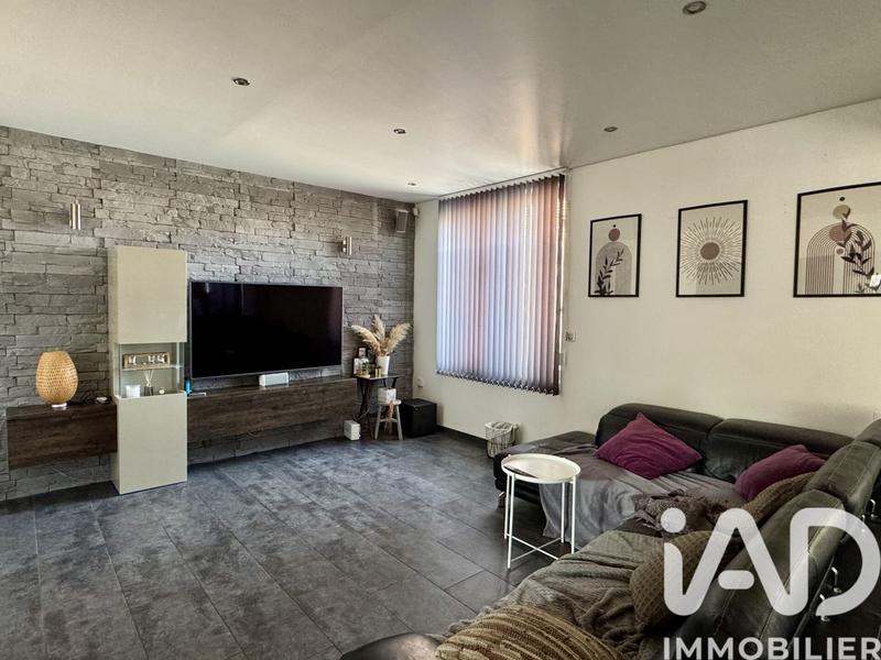 Maison - 140 m² - 5 pièces