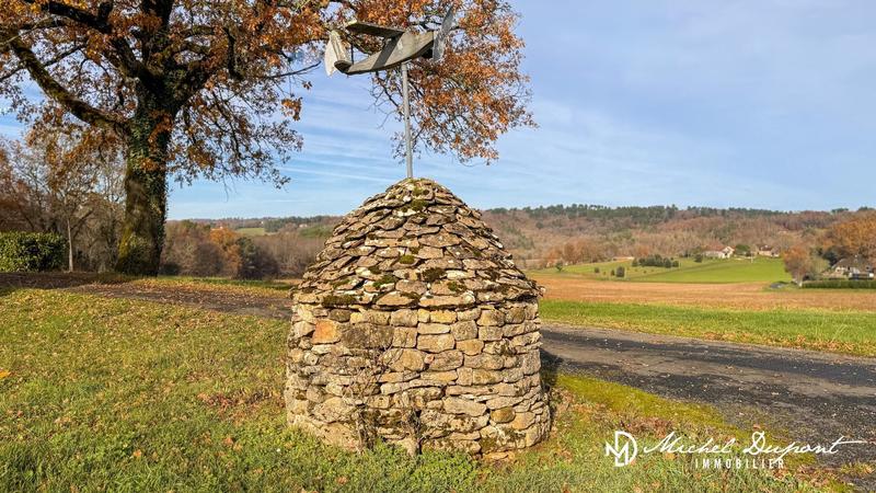 Maison - 196 m² - 8 pièces