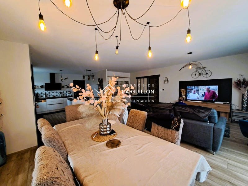 Maison - 112 m² - 4 pièces