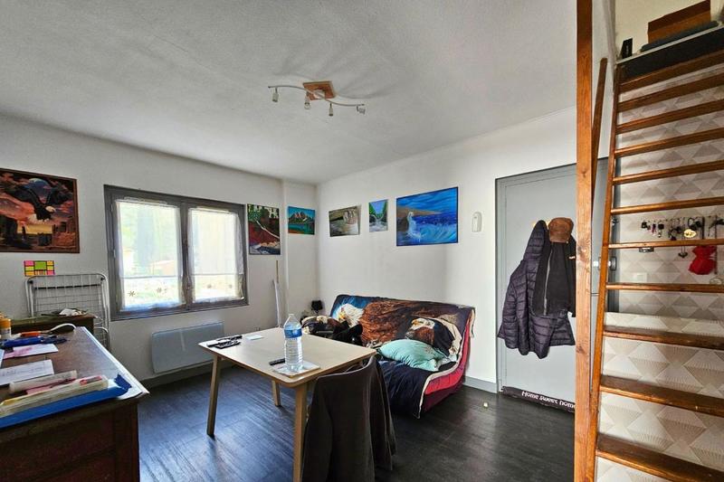 Appartement - 309 m² - 14 pièces