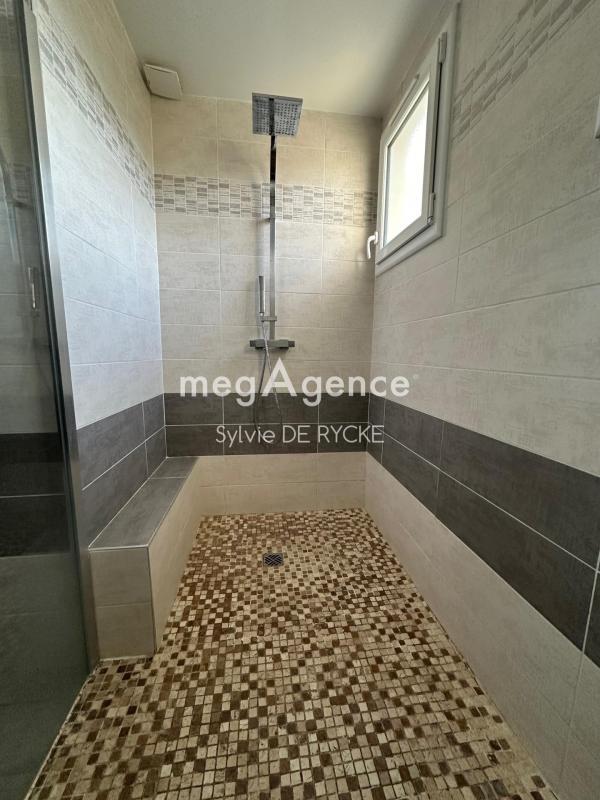 Maison - 162 m² - 8 pièces