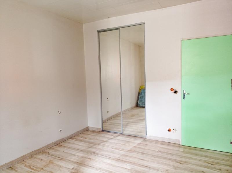 Entrepôt - 950 m² - 7 pièces