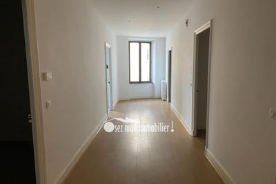 Appartement - 110 m² - 3 pièces