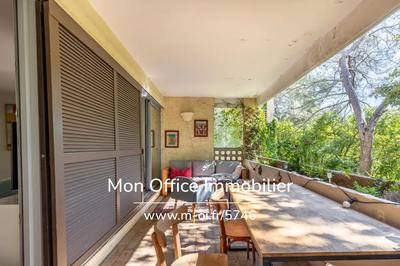 Appartement - 91 m² - 4 pièces