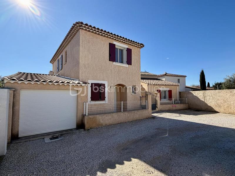 Maison - 145 m² - 7 pièces