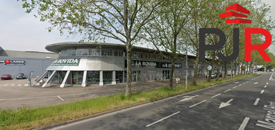 Local commercial - 464 m²