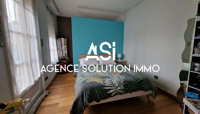 Maison - 219 m² - 7 pièces