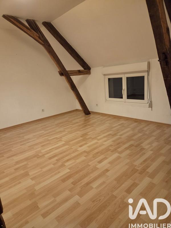 Maison - 210 m² - 6 pièces