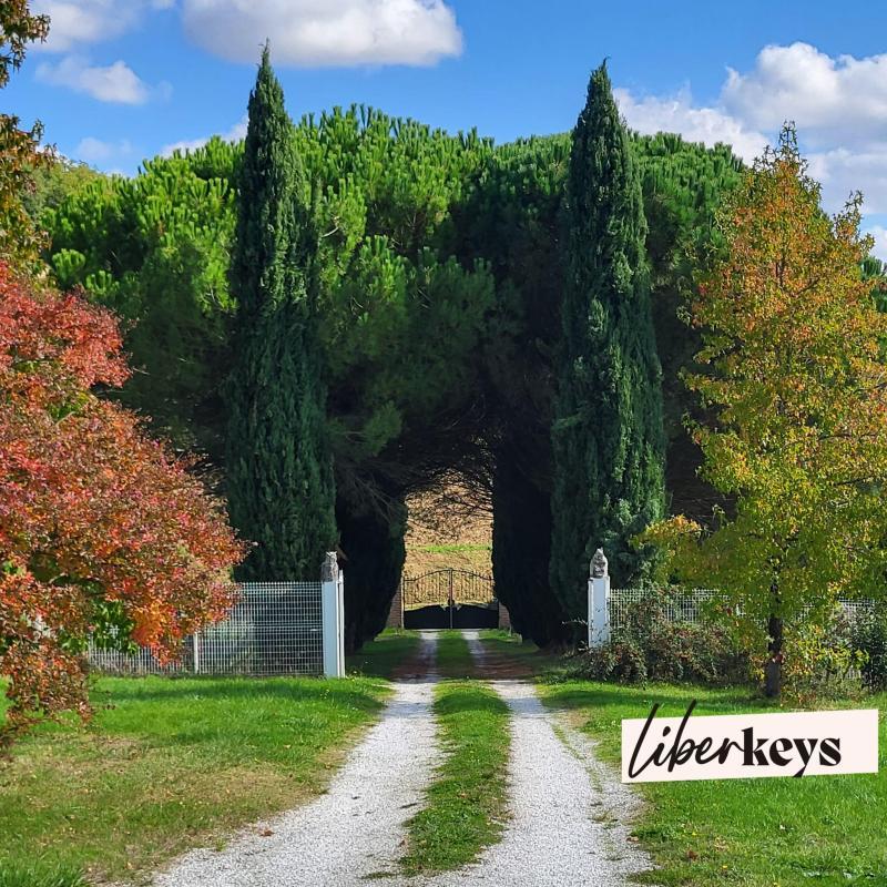 Maison bourgeoise - 450 m² - 14 pièces