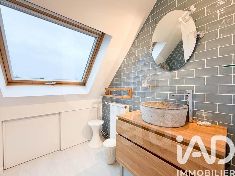 Maison - 97 m² - 5 pièces