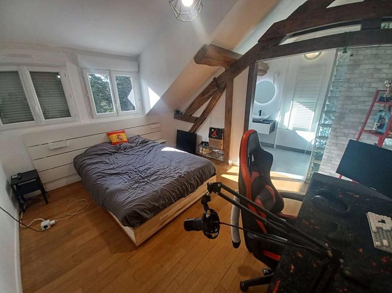 Propriété - 285 m² - 12 pièces