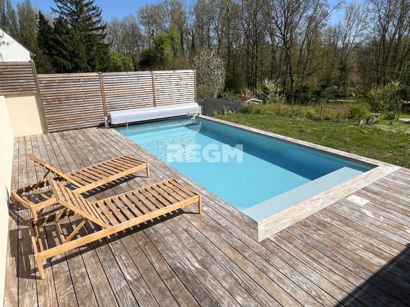 Maison - 166 m² - 6 pièces