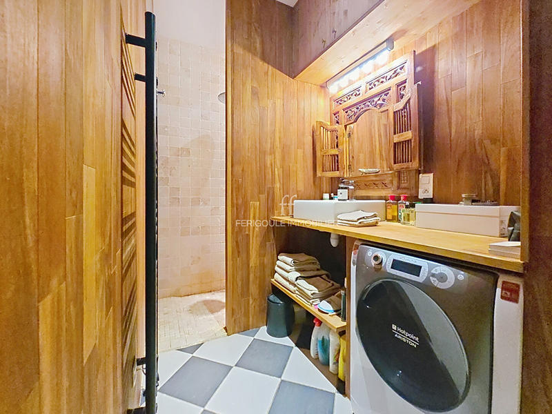 Appartement - 83 m² - 3 pièces