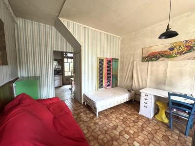 Maison - 80 m² - 5 pièces