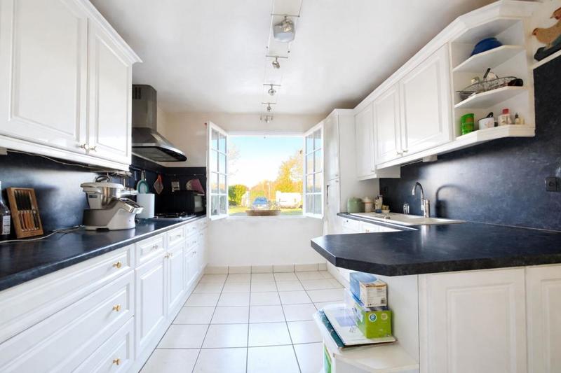 Maison - 147 m² - 6 pièces