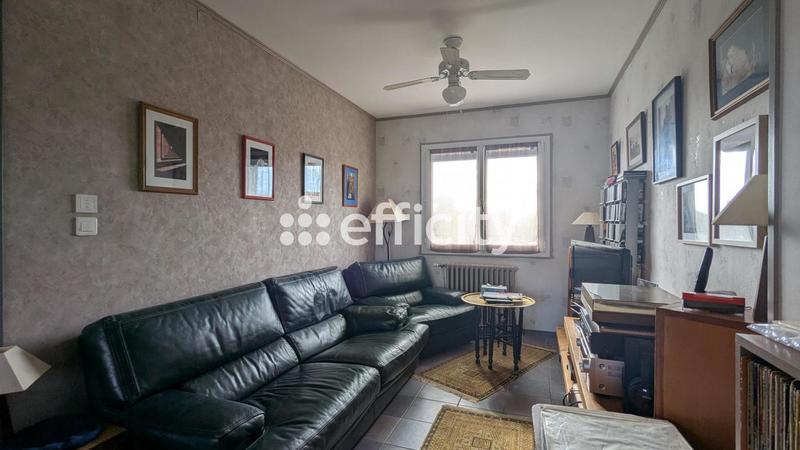 Maison - 77 m² - 6 pièces