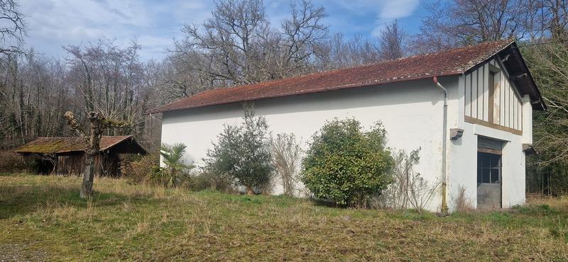 Maison - 190 m² - 8 pièces