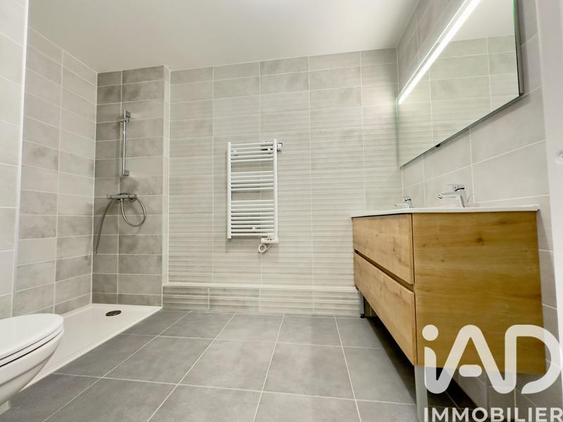 Appartement - 83 m² - 4 pièces