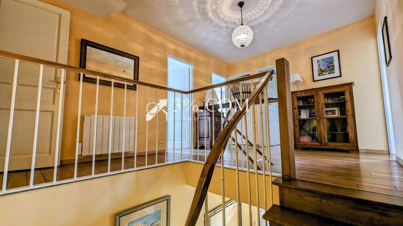 Maison d'architecte - 196 m² - 7 pièces