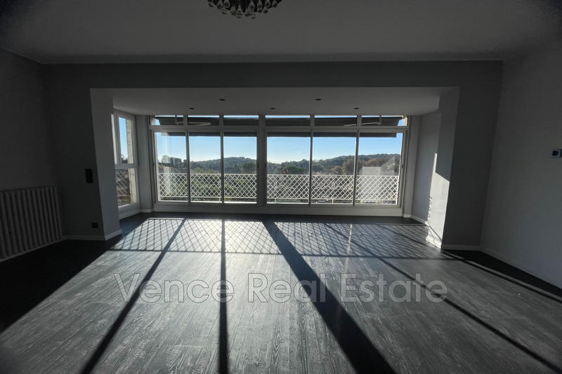 Appartement - 103 m²