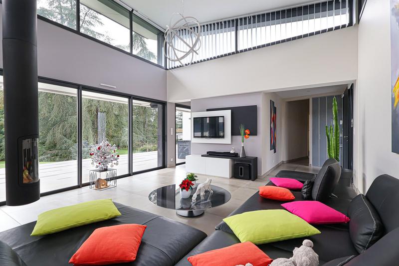 Maison - 160 m² - 8 pièces