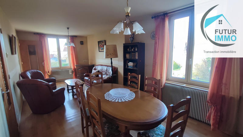 Maison - 104 m² - 5 pièces