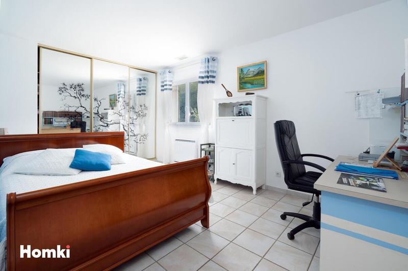 Maison - 187 m² - 6 pièces