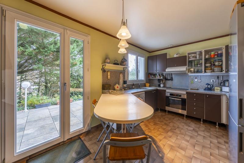 Maison - 175 m² - 8 pièces