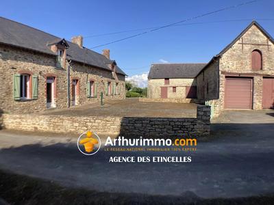 Maison - 135 m² - 6 pièces