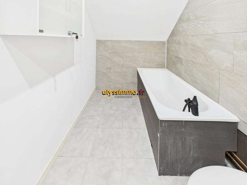 Maison ancienne - 103 m² - 5 pièces