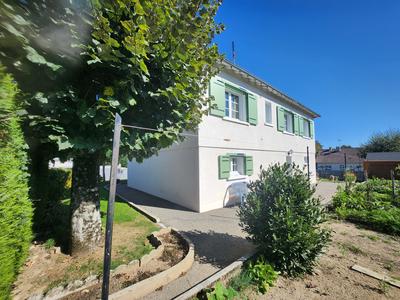 Maison - 103 m² - 5 pièces