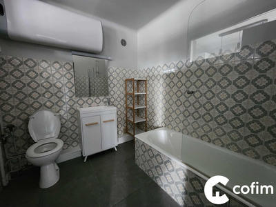 Appartement - 47 m² - 3 pièces